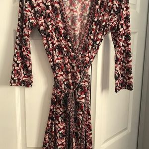 Wrap dress for day or night! ♥️